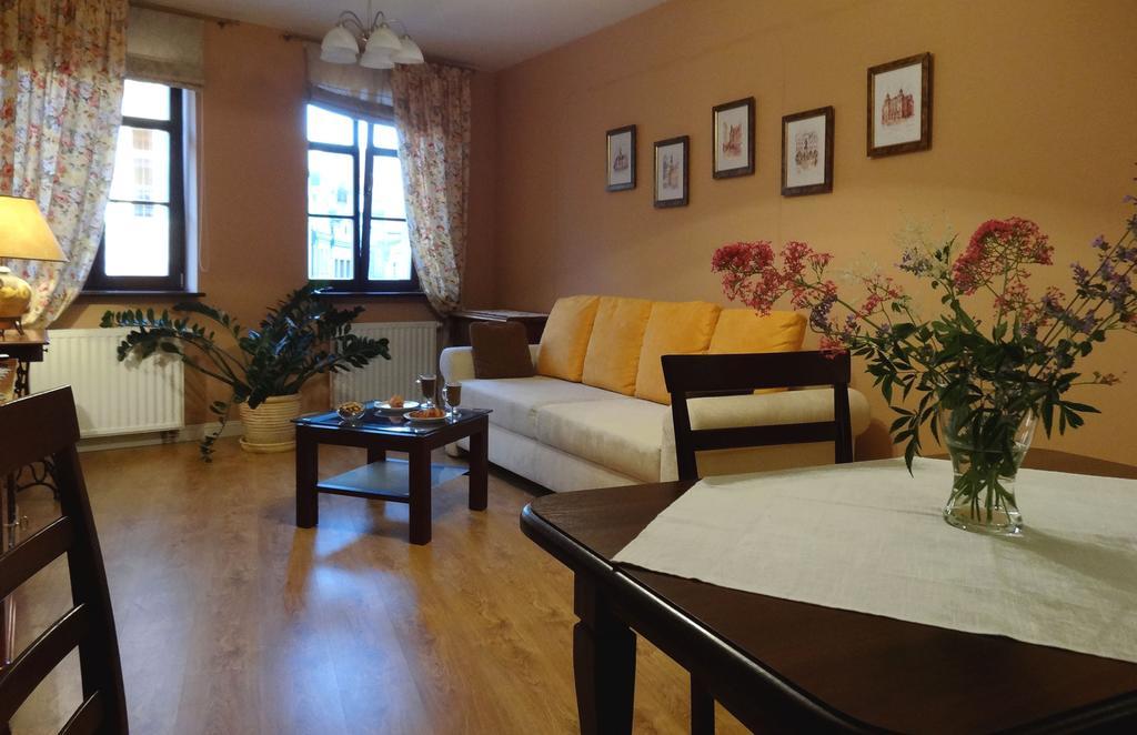 Apartamenty Centrum Villa Perla Jelenia Góra Chambre photo